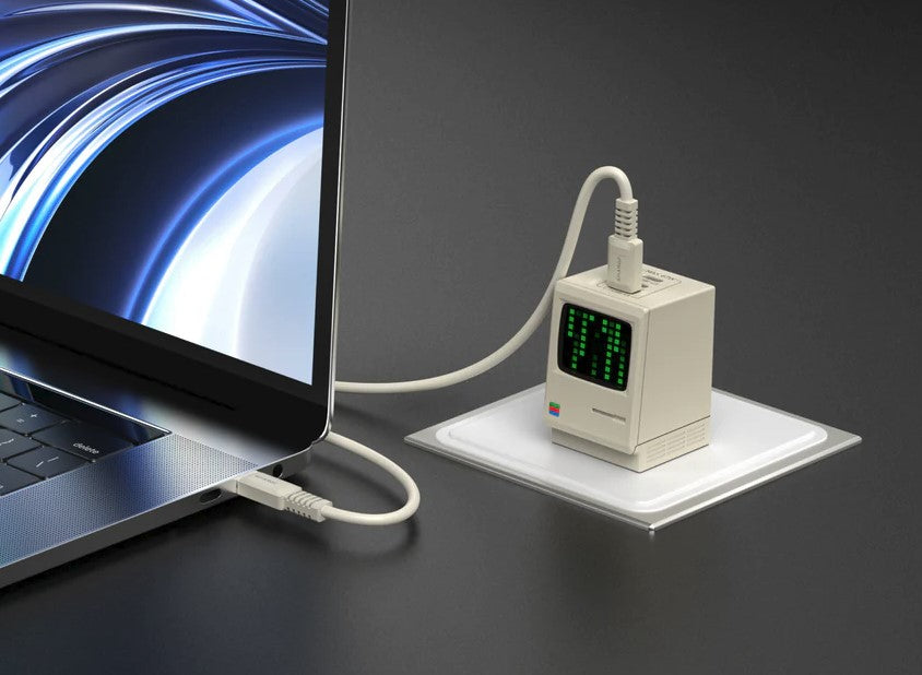 Sharge -- Retro 67 Charger (67W)