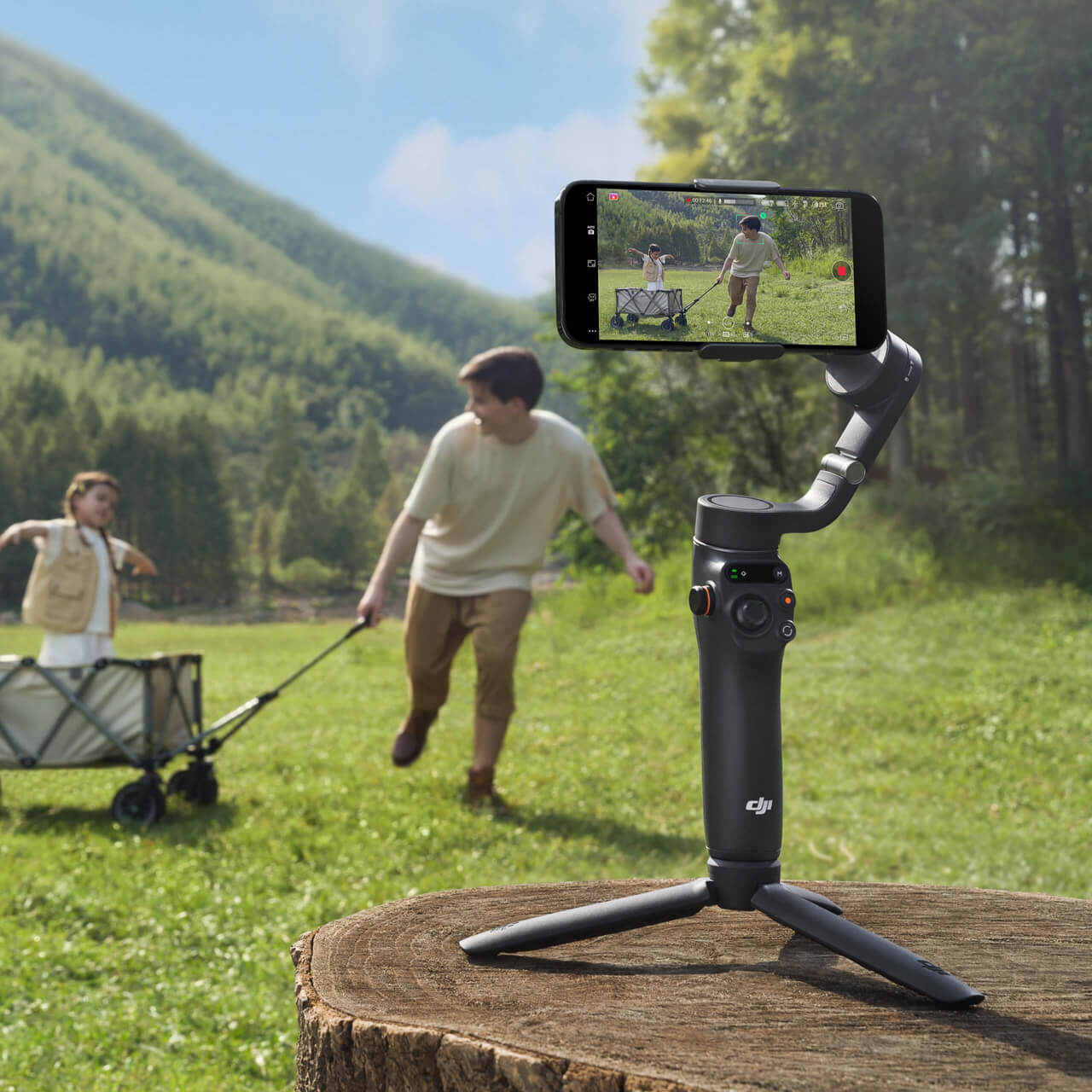 DJI -- OSMO Mobile 6 Stabilizer