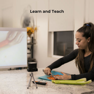 PIQO --  Smart Mini projector