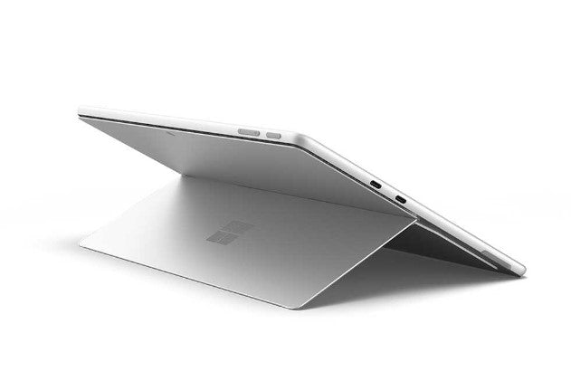 Microsoft --- Surface Pro 9 Tablet 13" Touchscreen