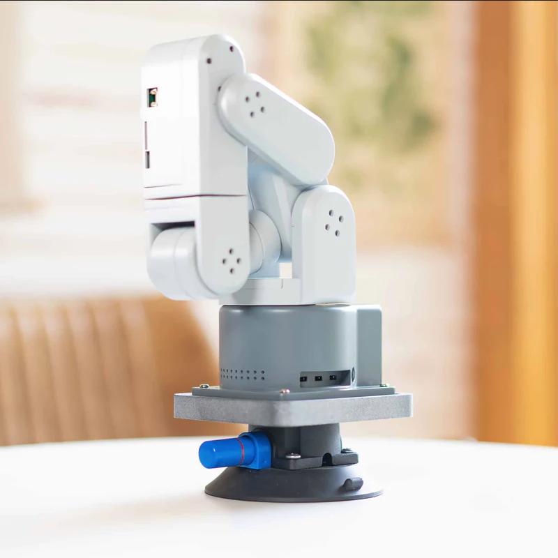 MechArm - 270 - 6 -Axis  Compact Robotic Arm (All -in-one Suite)